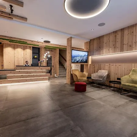 Hotel Val Di Sole 4*